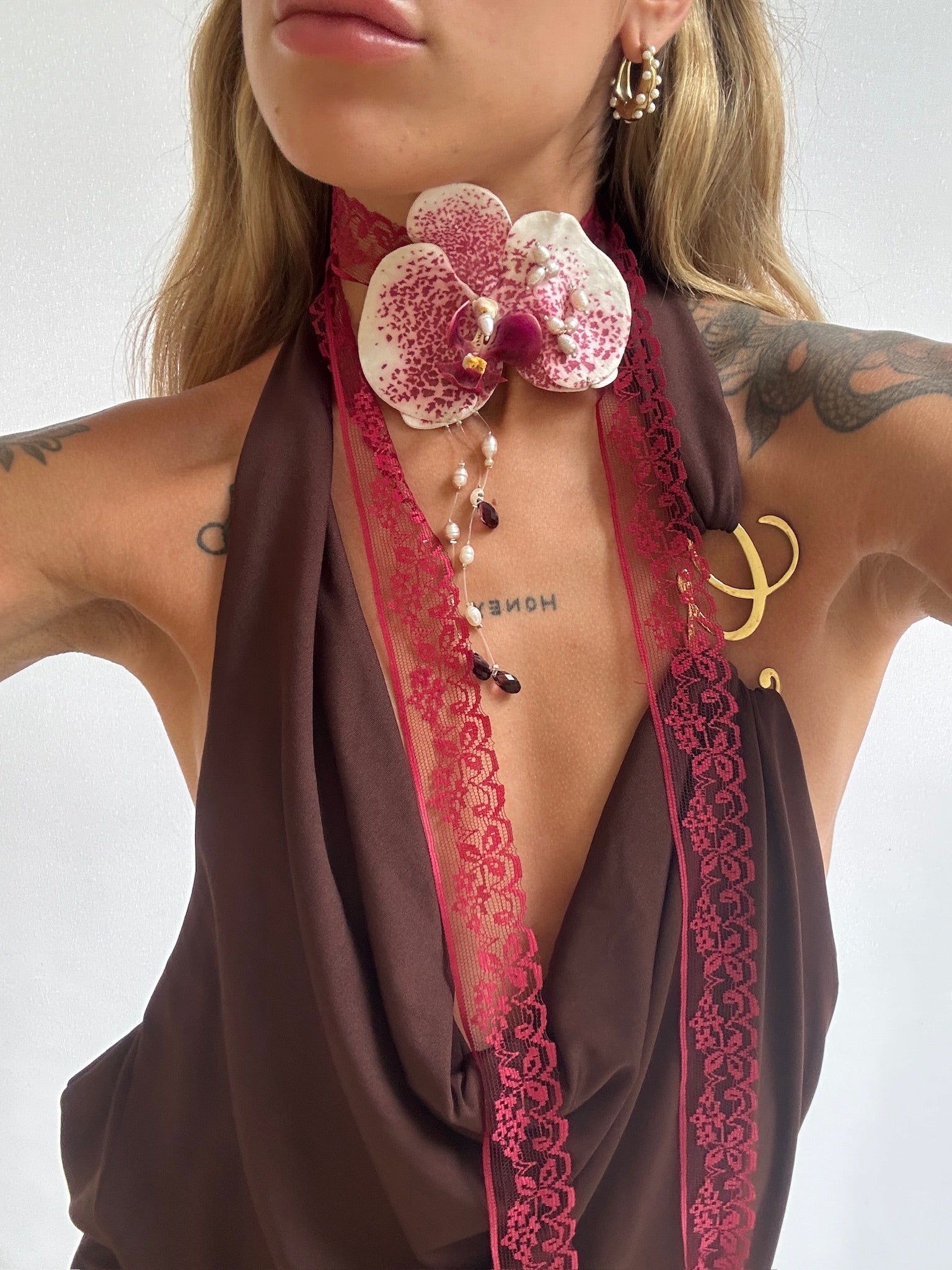 Orchids Delight Genuine Pearl Necklaces